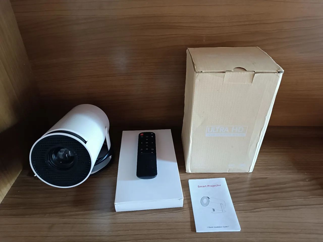 Projetor HY300 