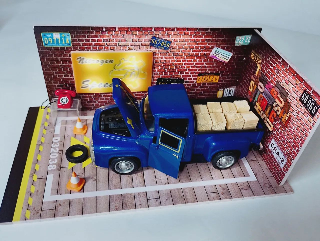 Miniatura de Pickup antiga com Diorama  - Foto 4