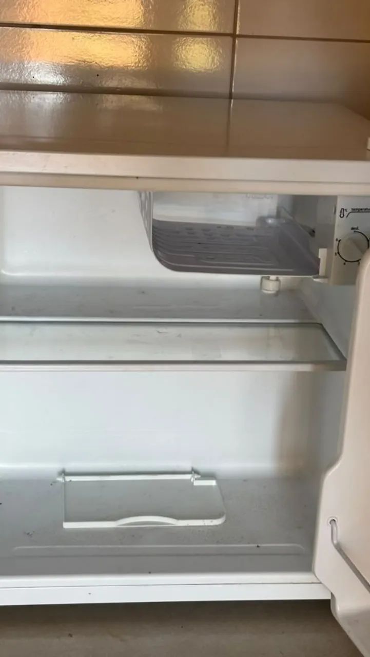 Frigobar Midea 45Lt - Foto 3
