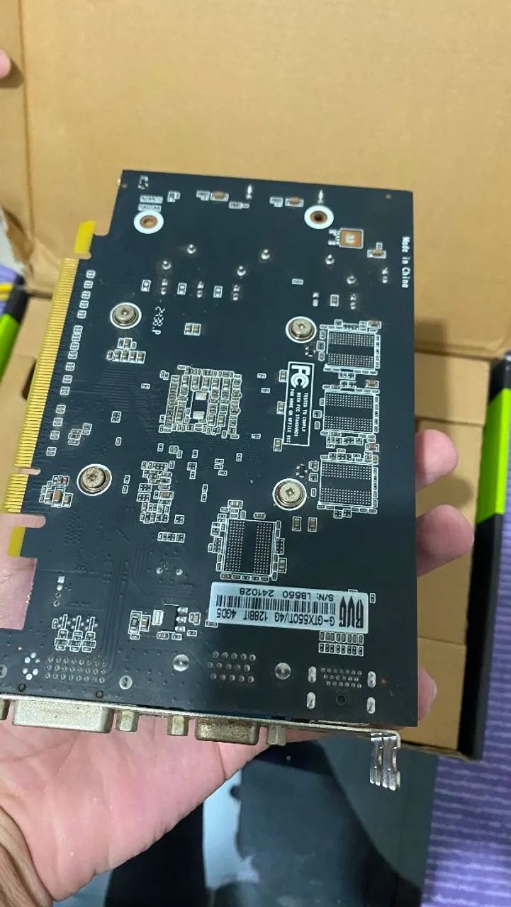 Placa de video Geforce 550 Ti 4g - Foto 4
