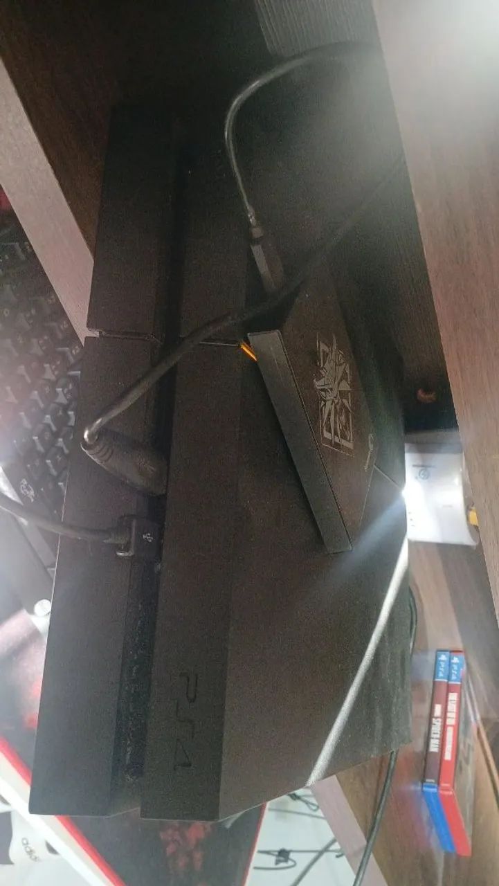 Playstation 4 fat