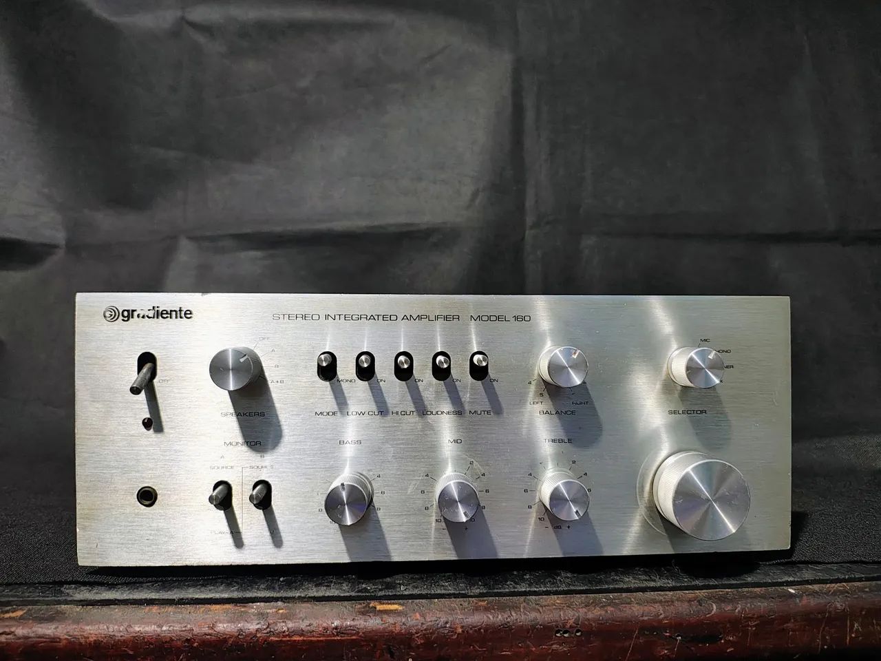 Amplificador gradiente model 160