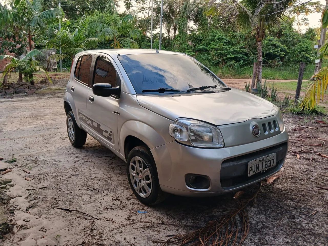 Fiat Uno UNO VIVACE/RUA 1.0 EVO Fire Flex 8V 5p 2014