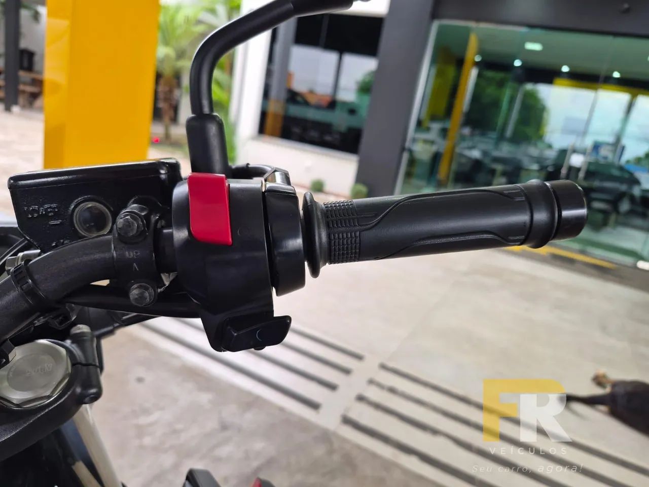 CBR 650F PRETA 2018/2019 - Foto 4