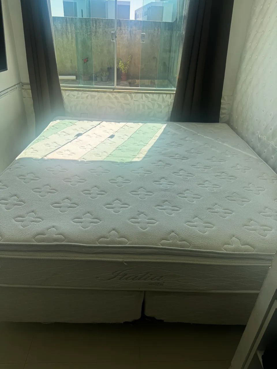 Cama box king