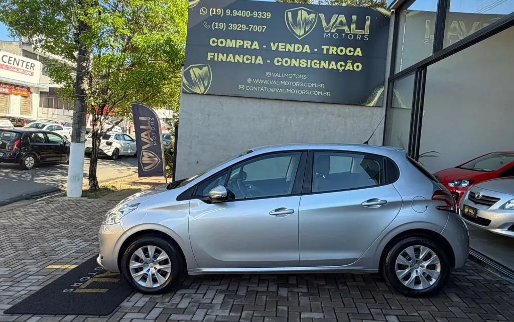 Peugeot 208 Active/active Pack 1.5 Flex 8V 5P 2014 - Foto 4