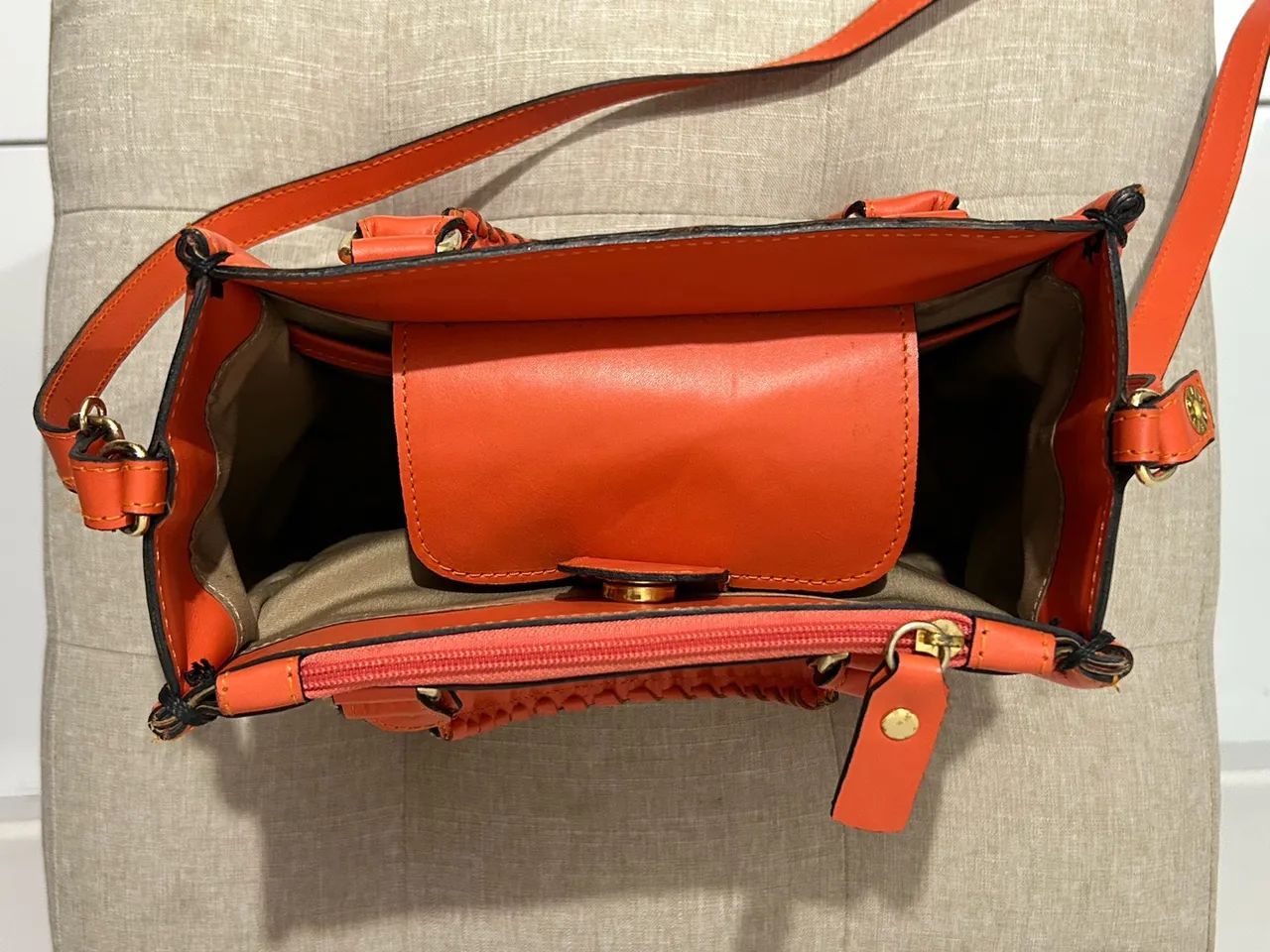 Bolsa feminina - Estruturada - Foto 5