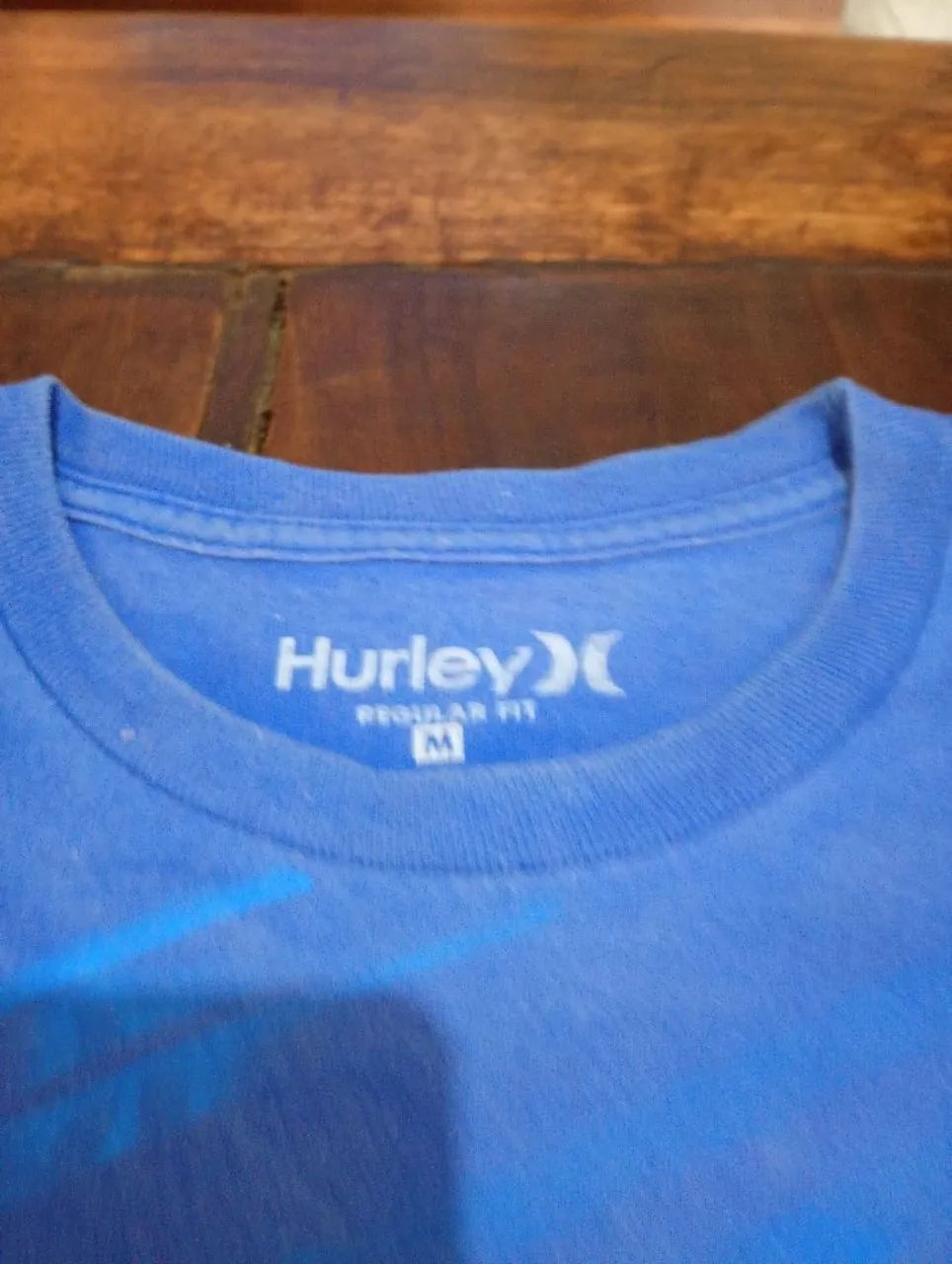 Camiseta da HURLEY.  M  - Foto 2