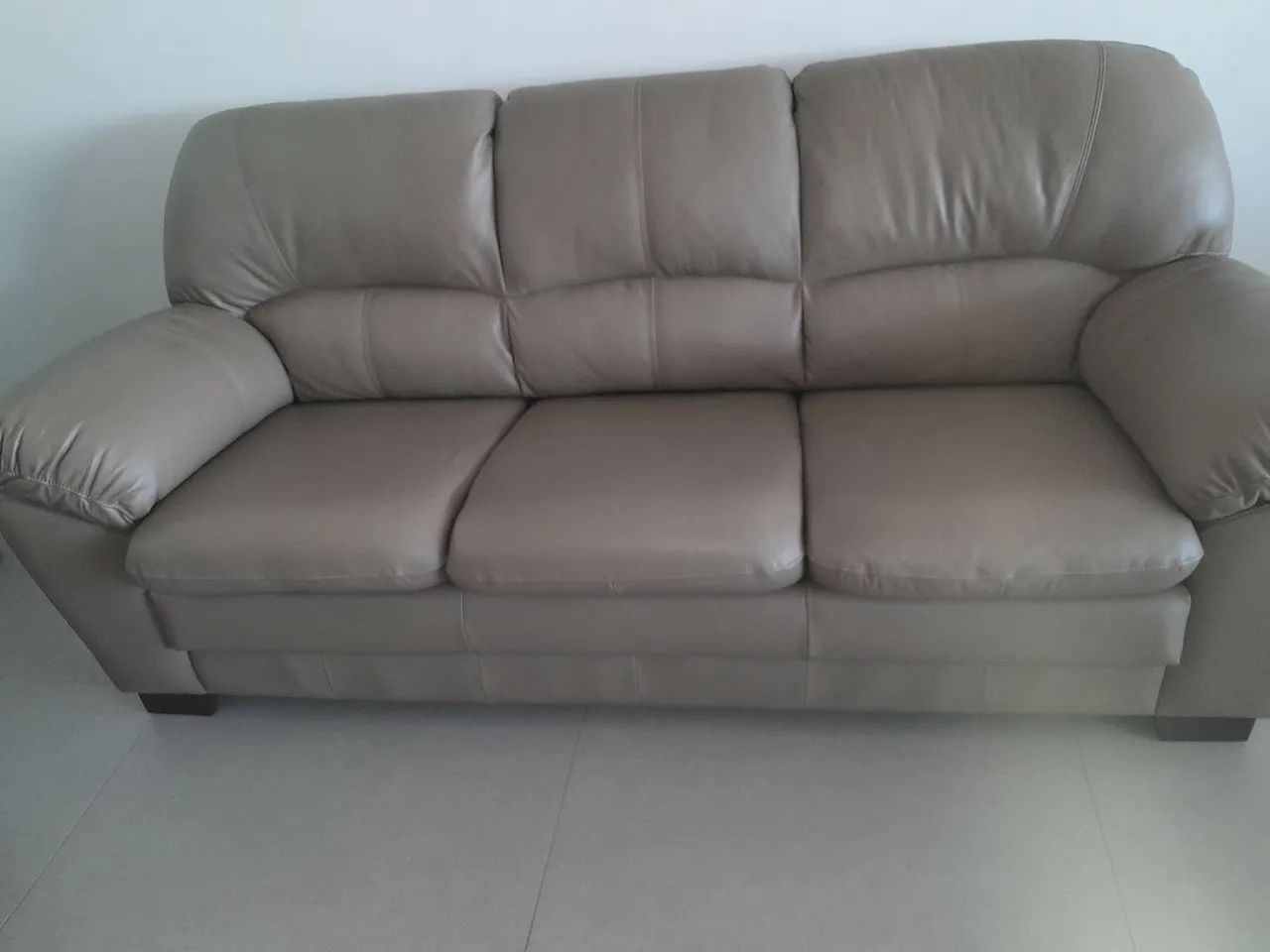 Sofá em couro legítimo  - Foto 2