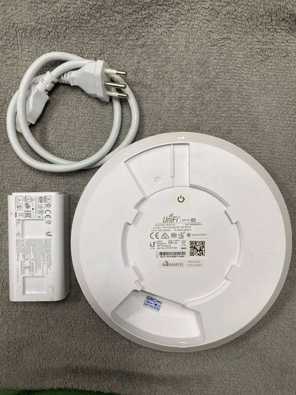 Access Point Ubiquiti Unifi UAP-AC-LR - Foto 4