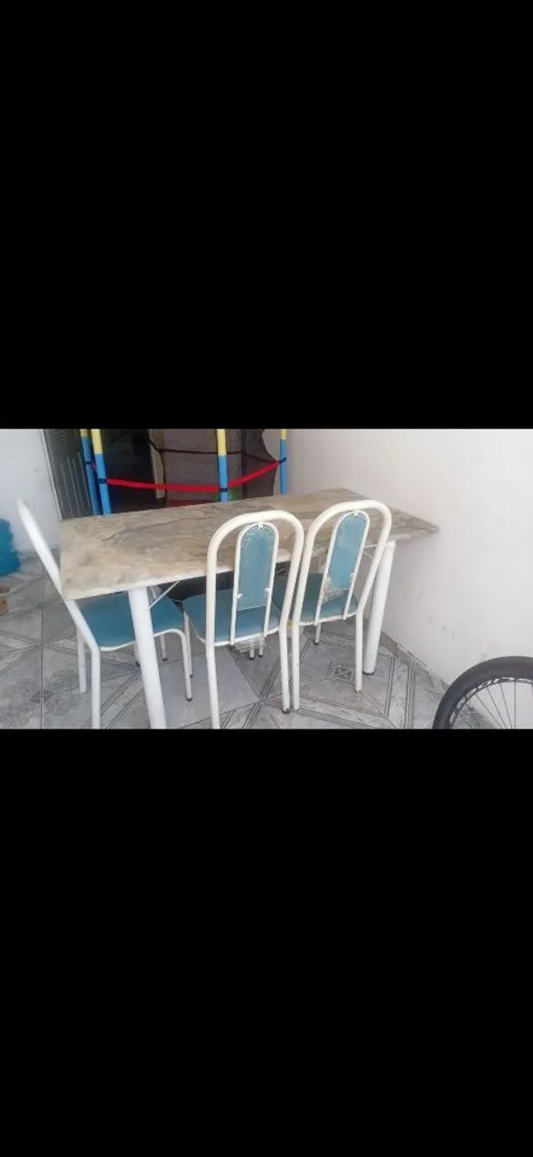 Mesa de marmore 3 cadeiras - Foto 2
