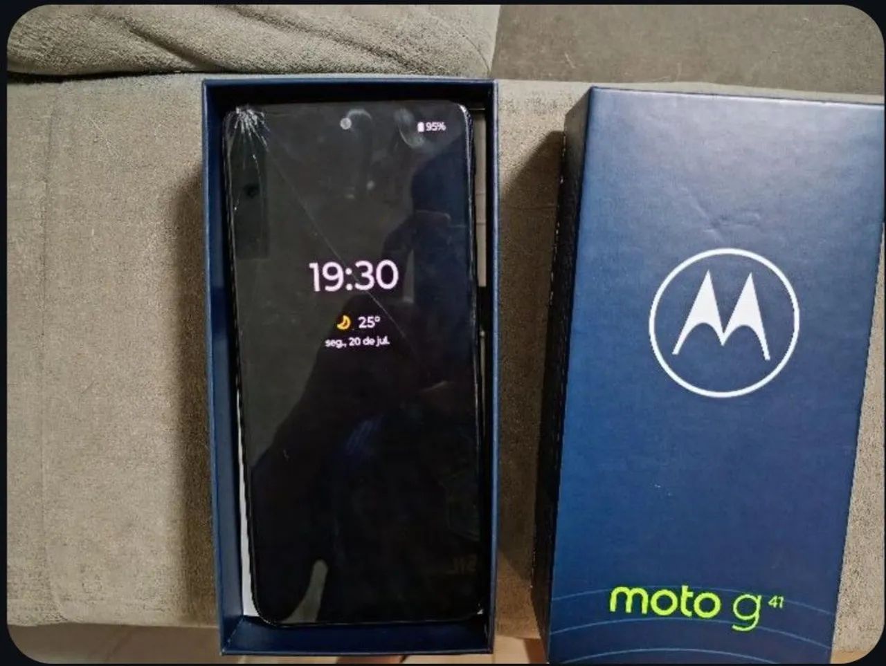 MOTO G41 tela quebrada