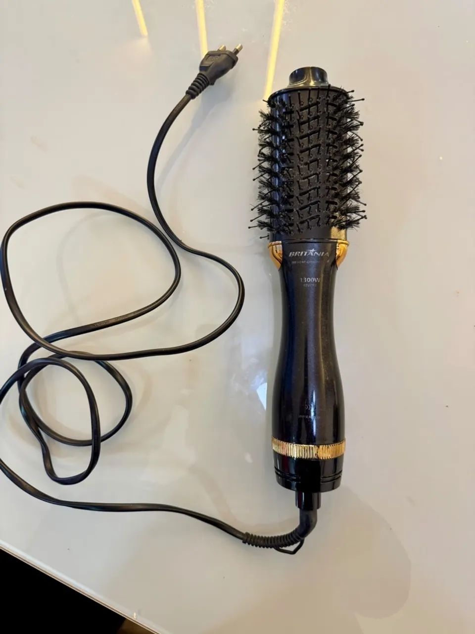 Escova secadora Britânia bivolt 1300