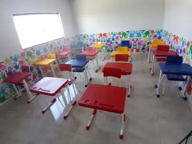 conjunto escolar infantil mesa cadeira  - Foto 2