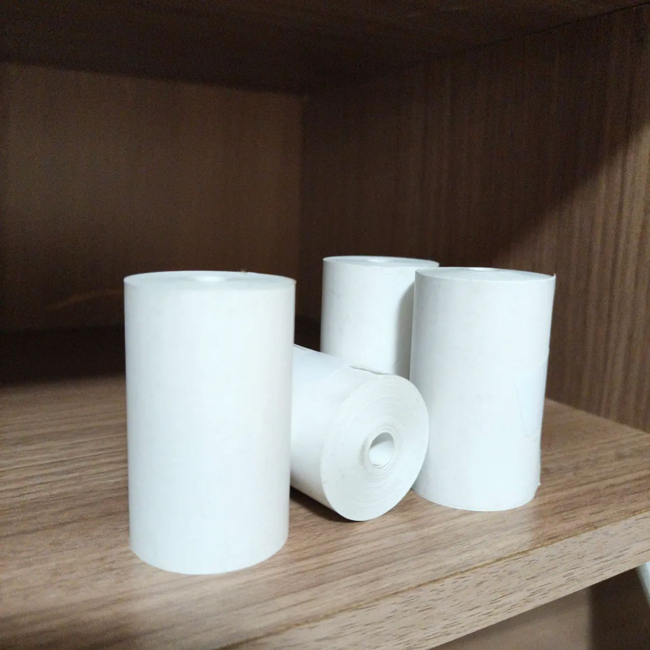 Pacote Com 6 Bobinas Térmicas 57x15mm Para Máquina De Cartão - Foto 3