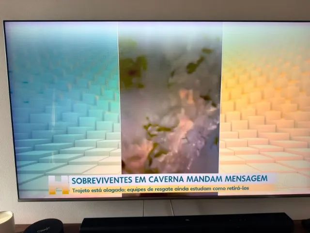 TV Samsung 65 4K imagem esbranquiçada Premium - Foto 2
