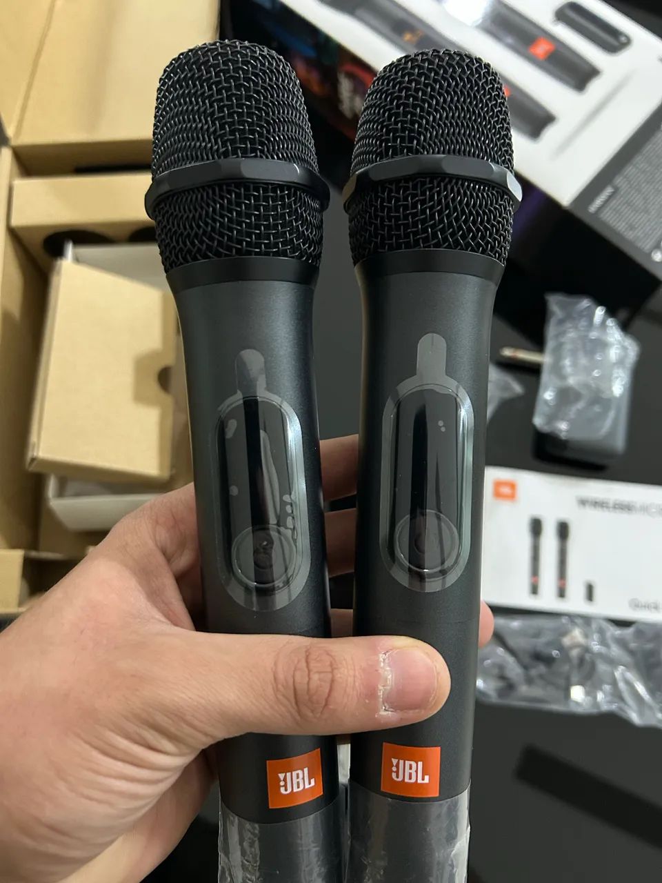 2 Microfones JBL NOVO  - Foto 4