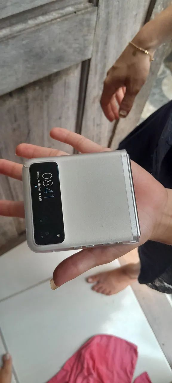 celular Motorola razr40 - Foto 5