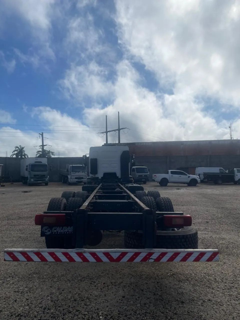 volvo vm 330 i-shift  ano 2018  - Foto 4