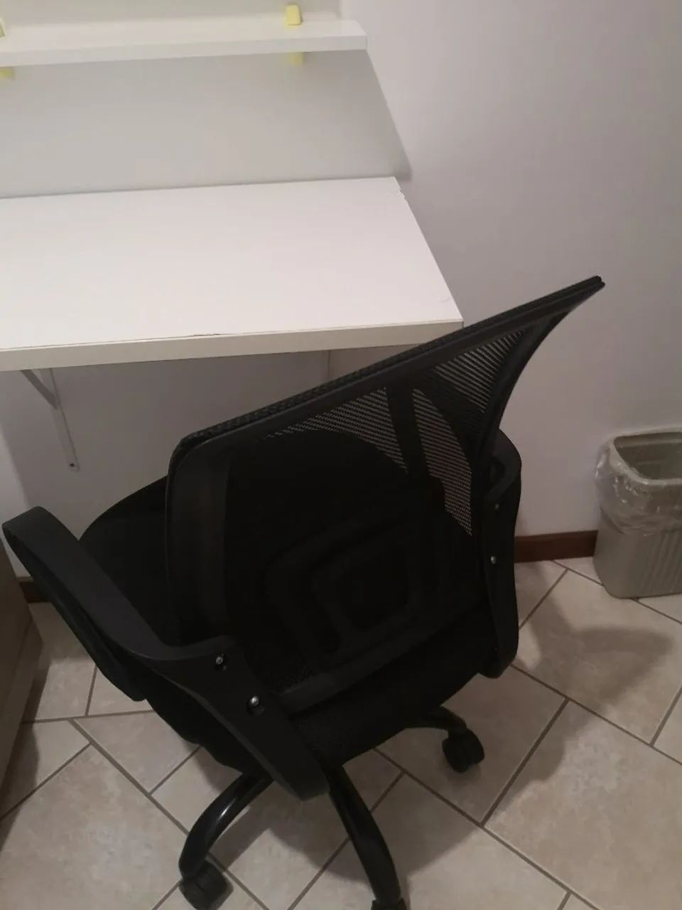 Alugo quarto com garagem próximo do centro. - Foto 5