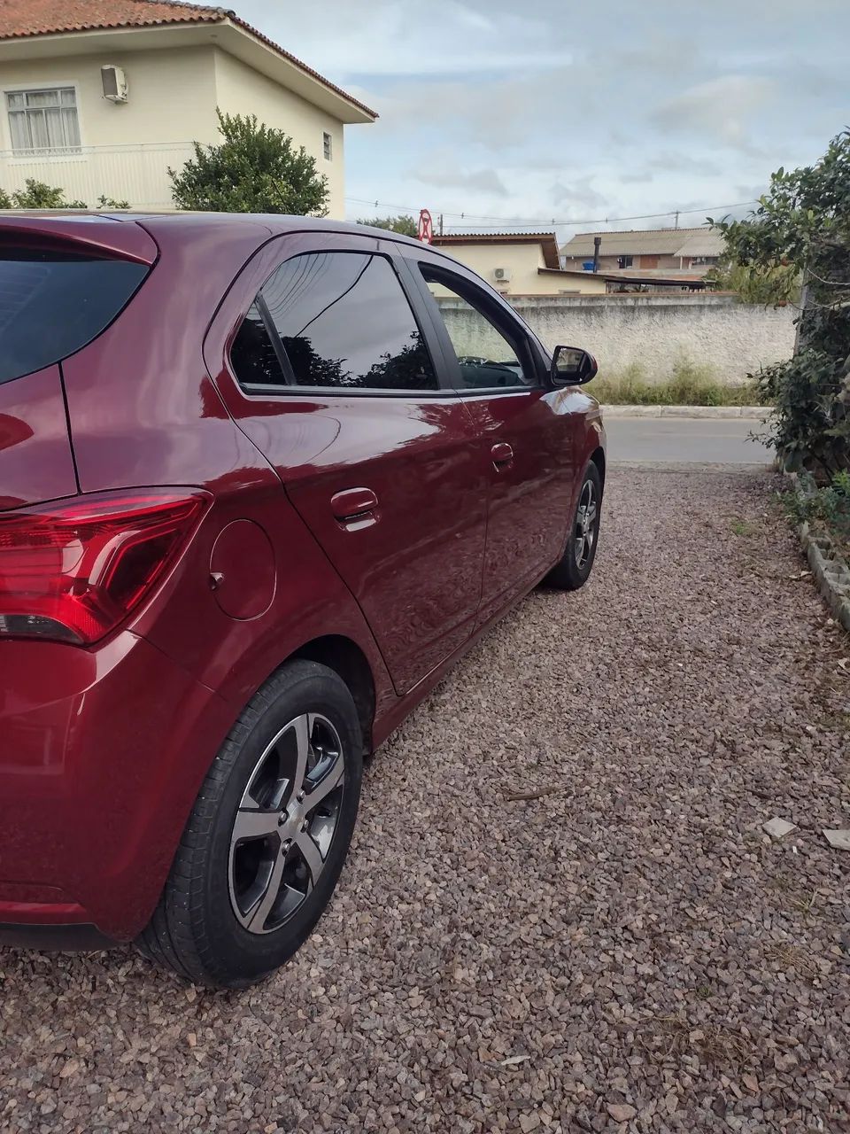 Chevrolet Onix Hatch LTZ 1.4 8V Flex Mec. 4P 2017 - Foto 3