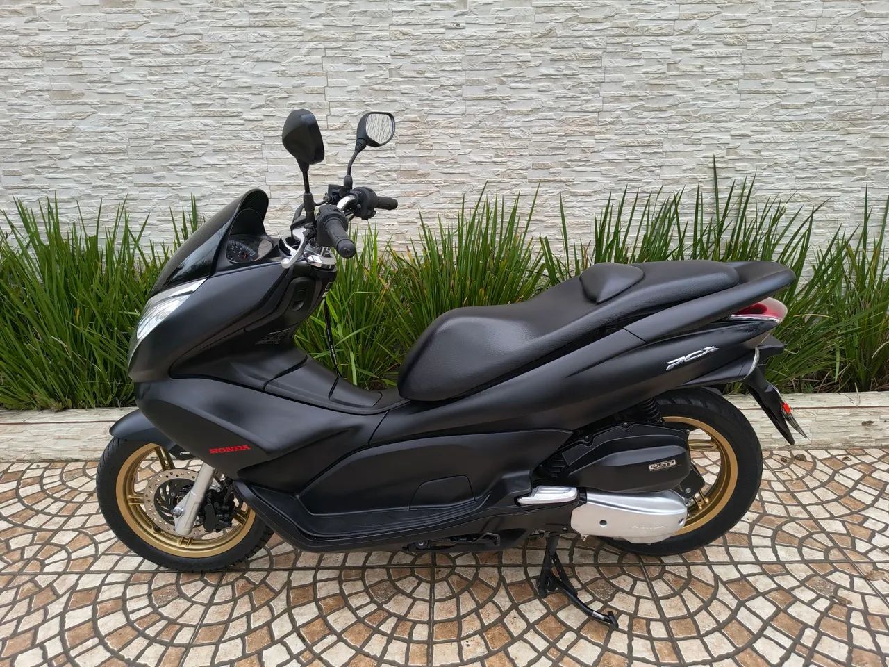 Honda 150/dlx 2015 - 1503117657 | OLX