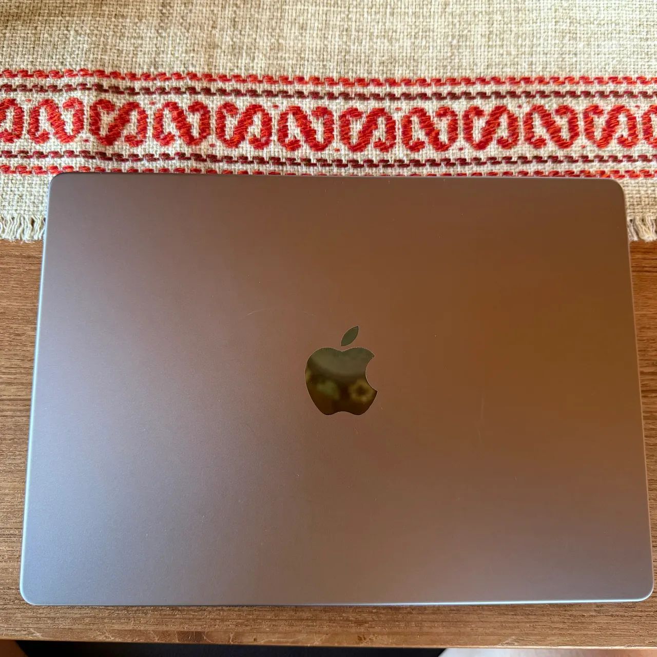 MacBook Pro 14" M3 8GB 512GB Space Gray - Impecável na Caixa - Foto 2