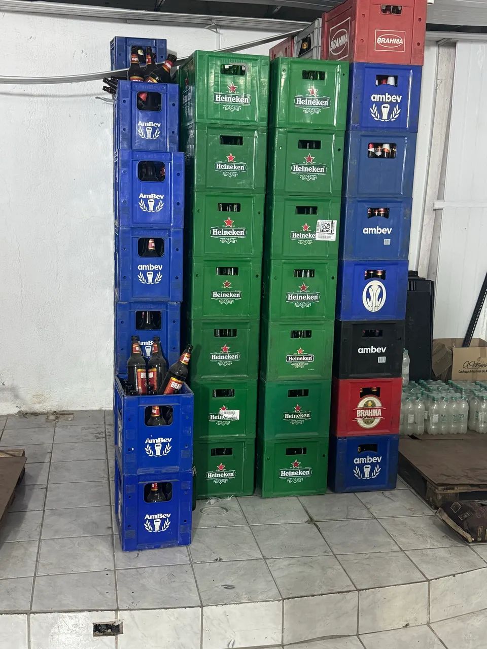 Vendo grades com garrafas de vidro - Foto 3