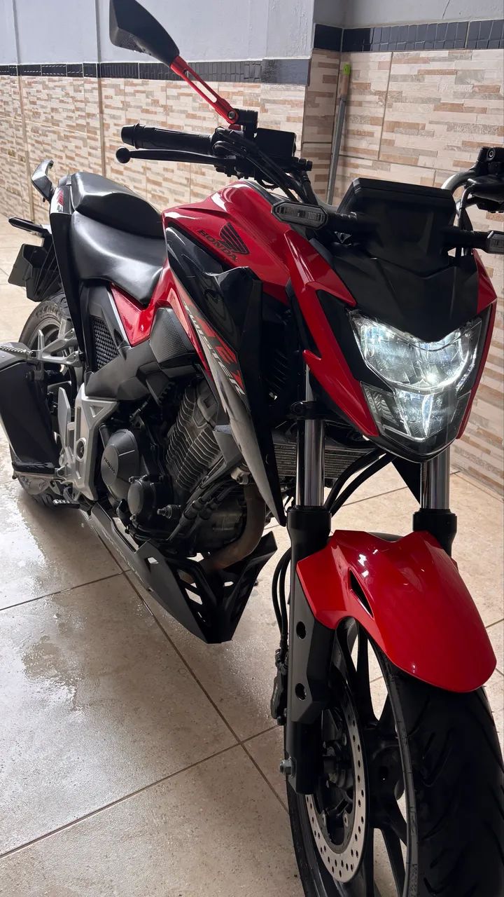 CB Twister 300  - Foto 4