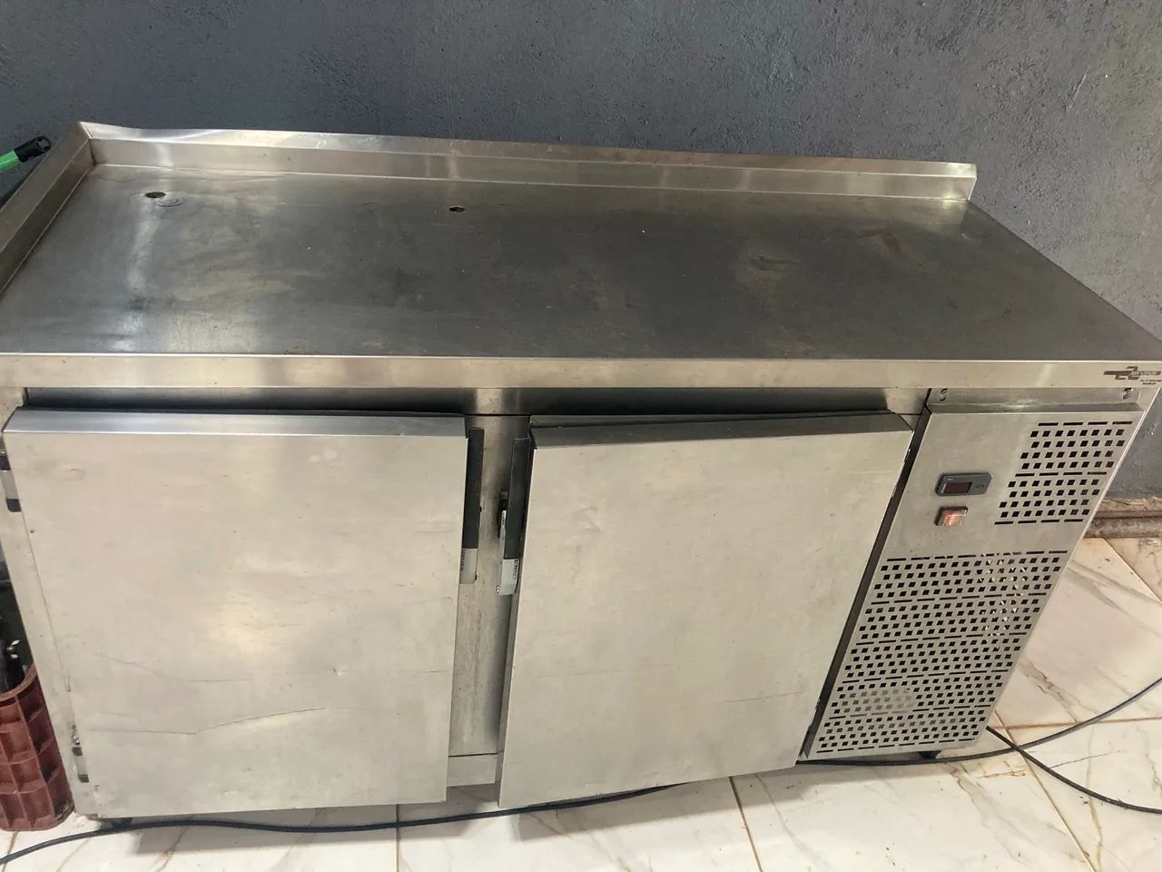 Balcão refrigerado 