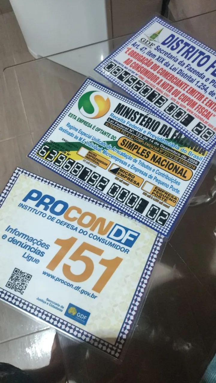 placas obrigatórias para comércio/empresas