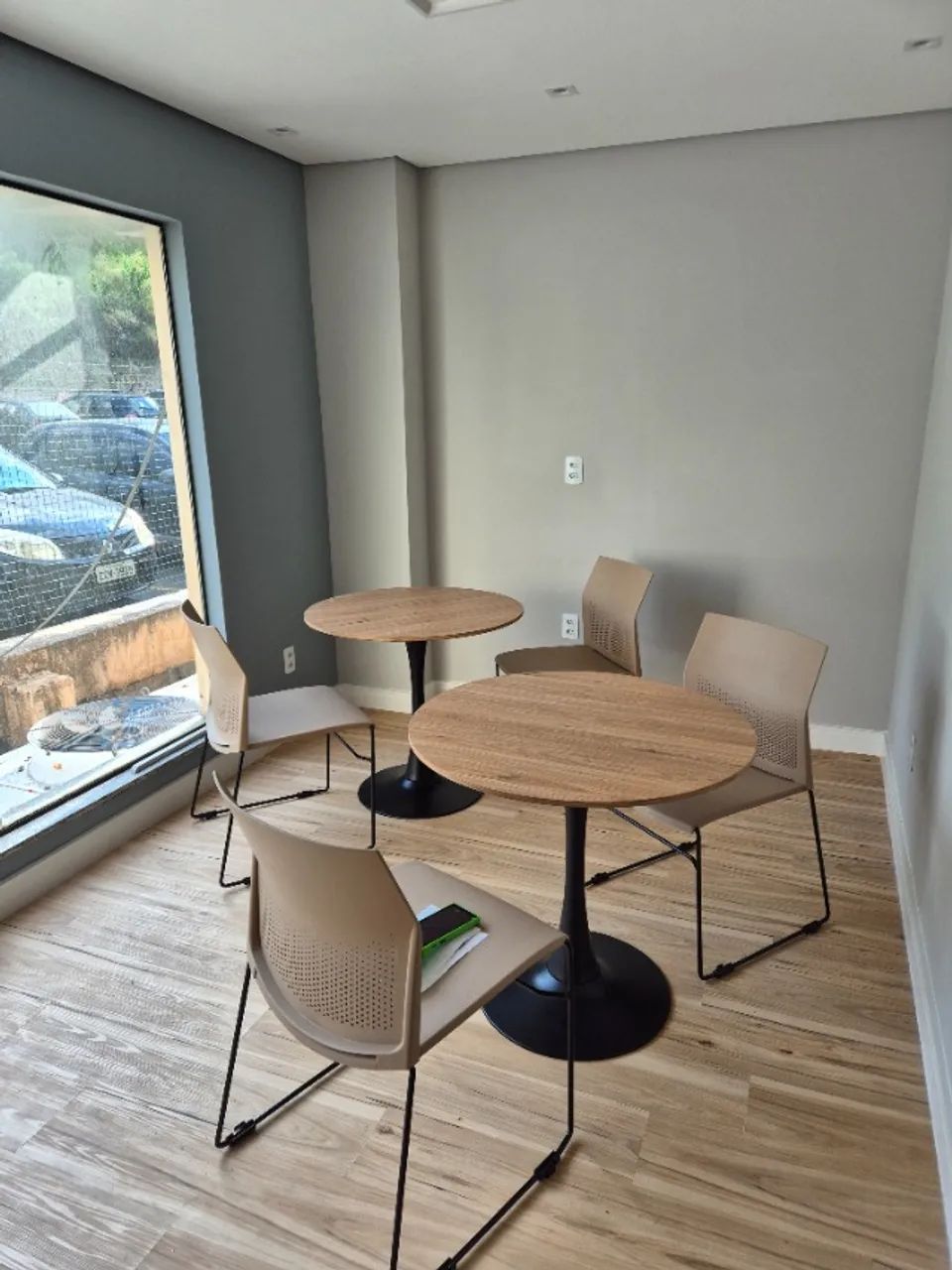 Sala Comercial Mobiliada para até 4 Pessoas | Sem Fiador - Foto 2