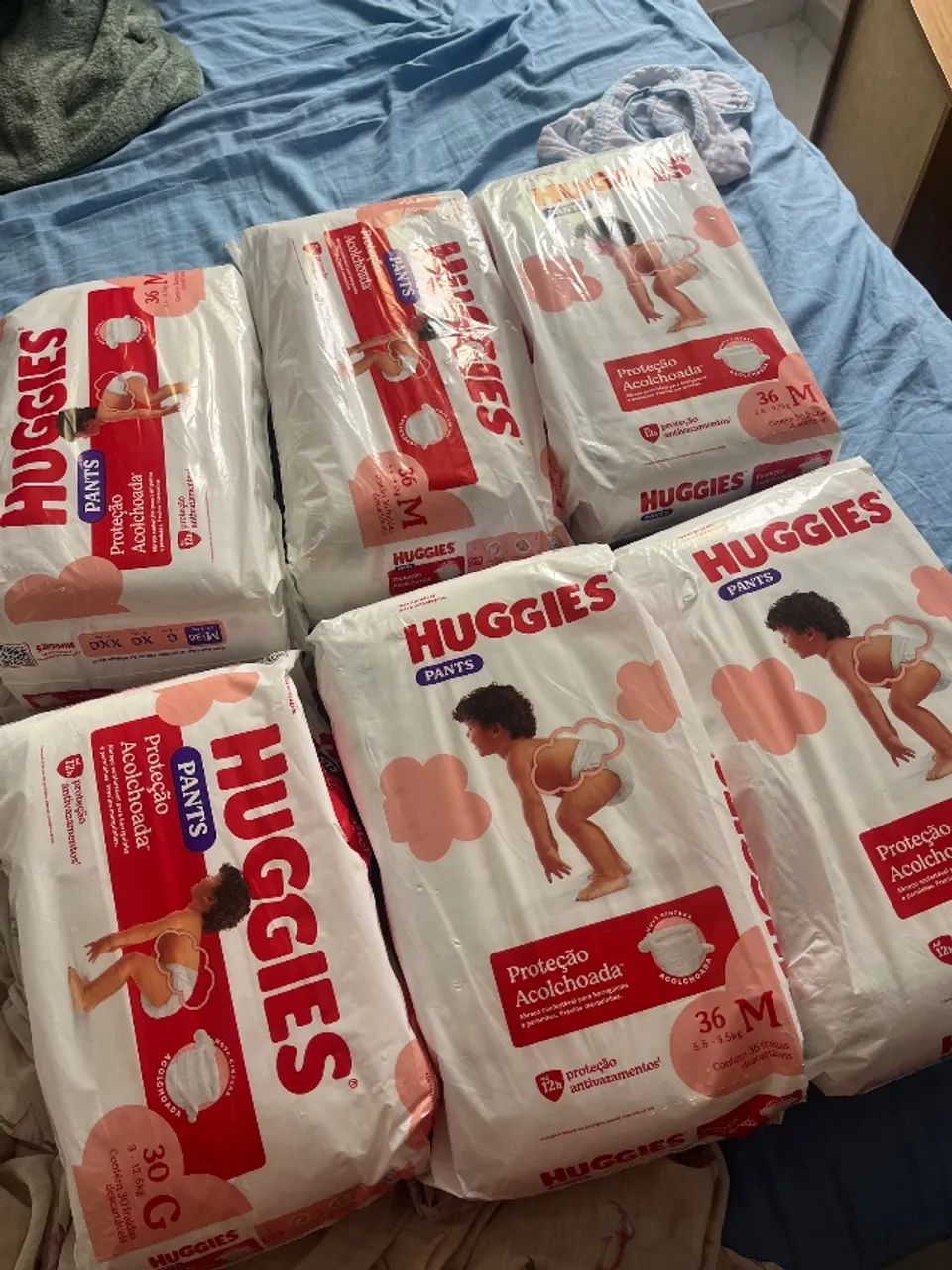 Fraldas Huggies M shortinho