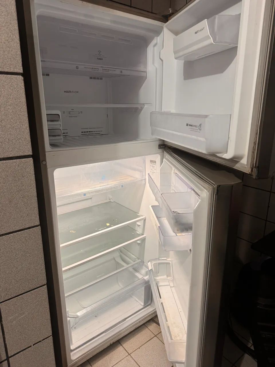 Geladeira Eletrolux