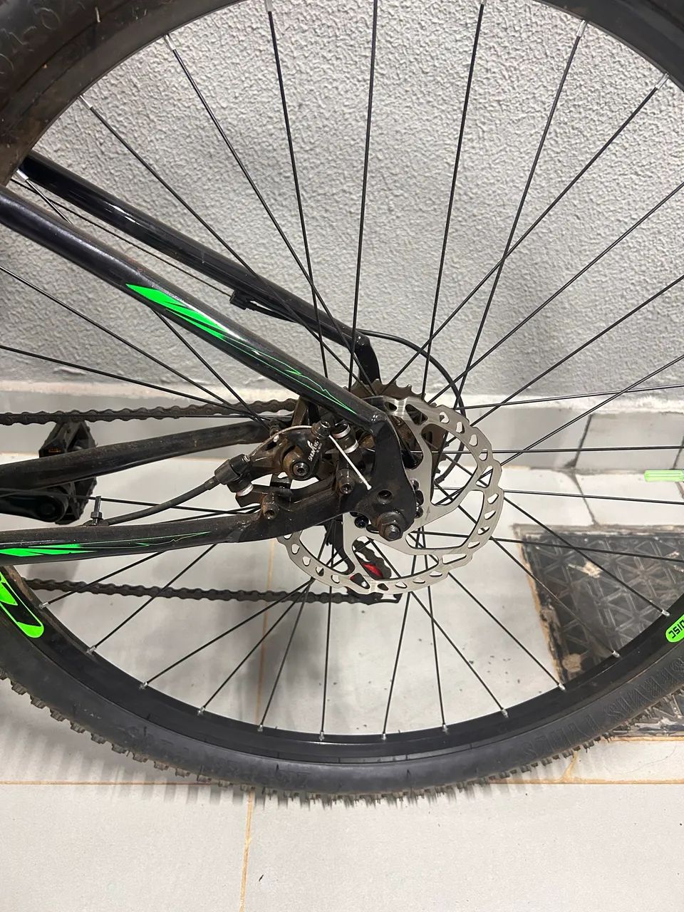 Vendo bicicleta aro 29 está zera 