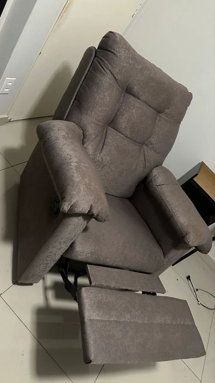 Vende-se poltrona 