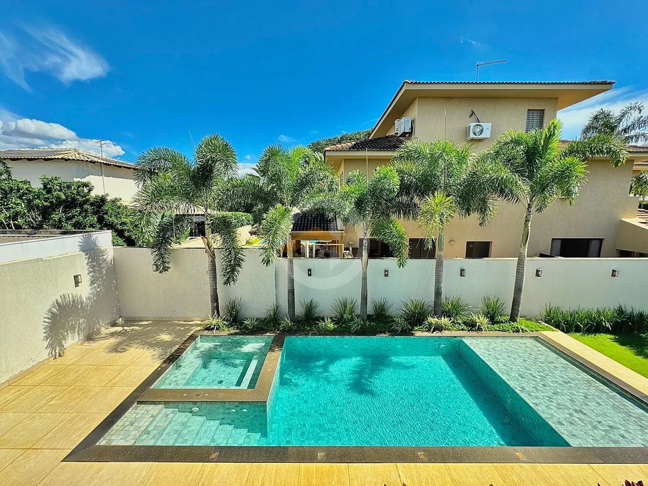 Casa Jardins Florença com 4 suítes plenas com 437 m² - Foto 4