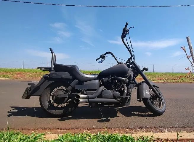 Shadow 750cc 