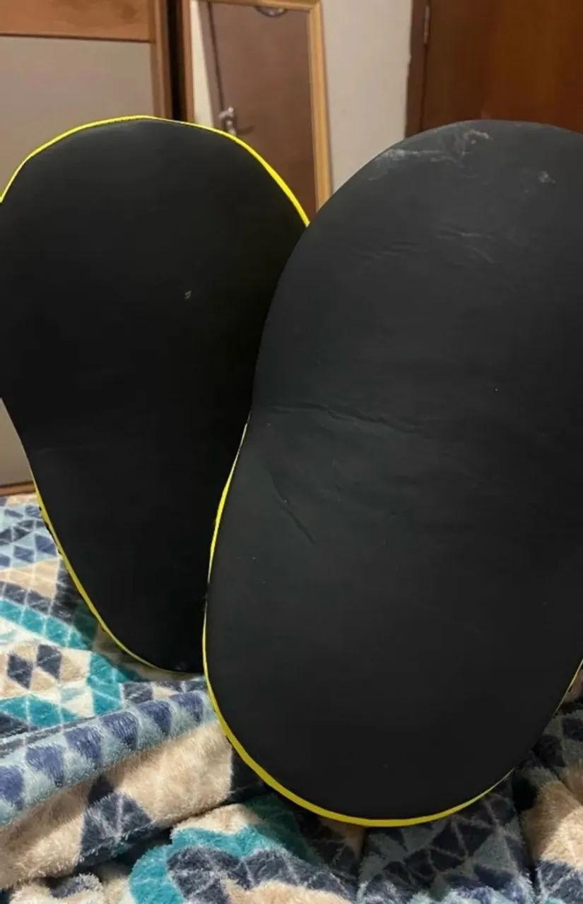 VENDO: GUARDA ROUPA, LONGDOARD, APARADOR PULSER - Foto 5