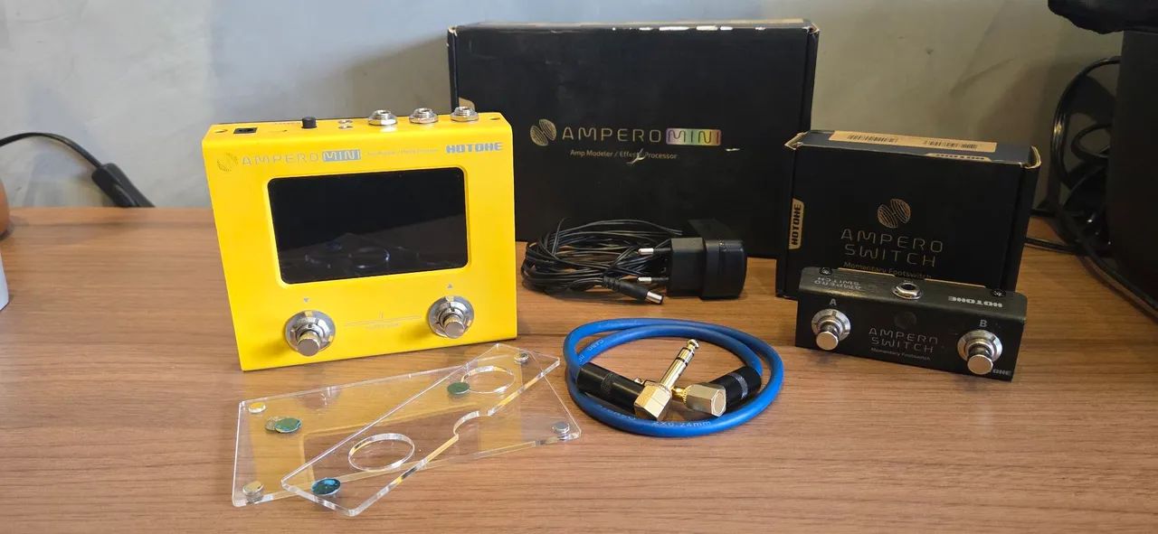 Ampero Mini + Ampero Switch - Equipamentos e Acessórios de Som