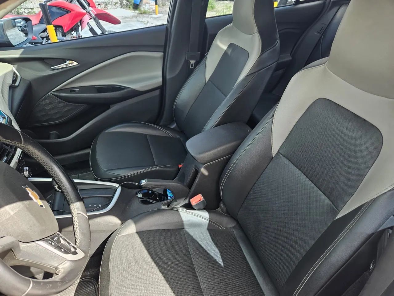 Chevrolet Onix ONIX HATCH PREM. 1.0 12V TB FLEX 5P AUT. 2020