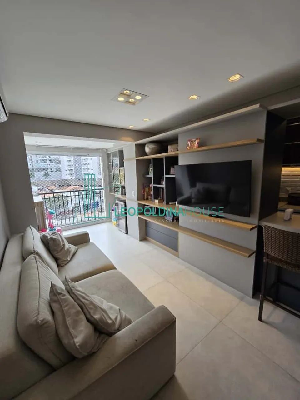 APARTAMENTO 2 DORMS COM 67 m² - VILA IPOJUCA - Foto 2