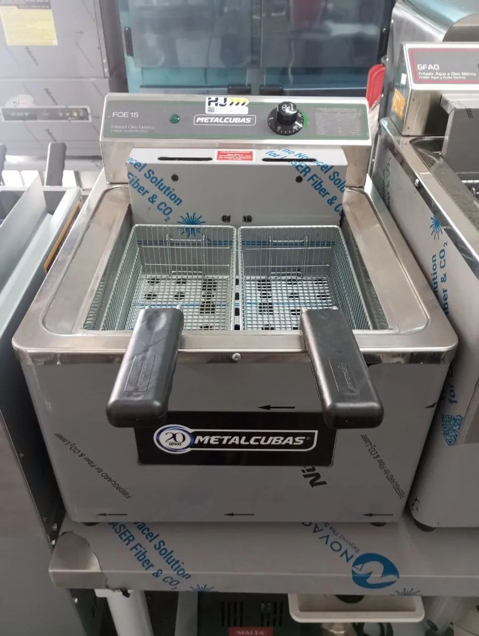NZ. Fritadeira elétrica óleo bancada 15 litros ZF METALCUBAS 