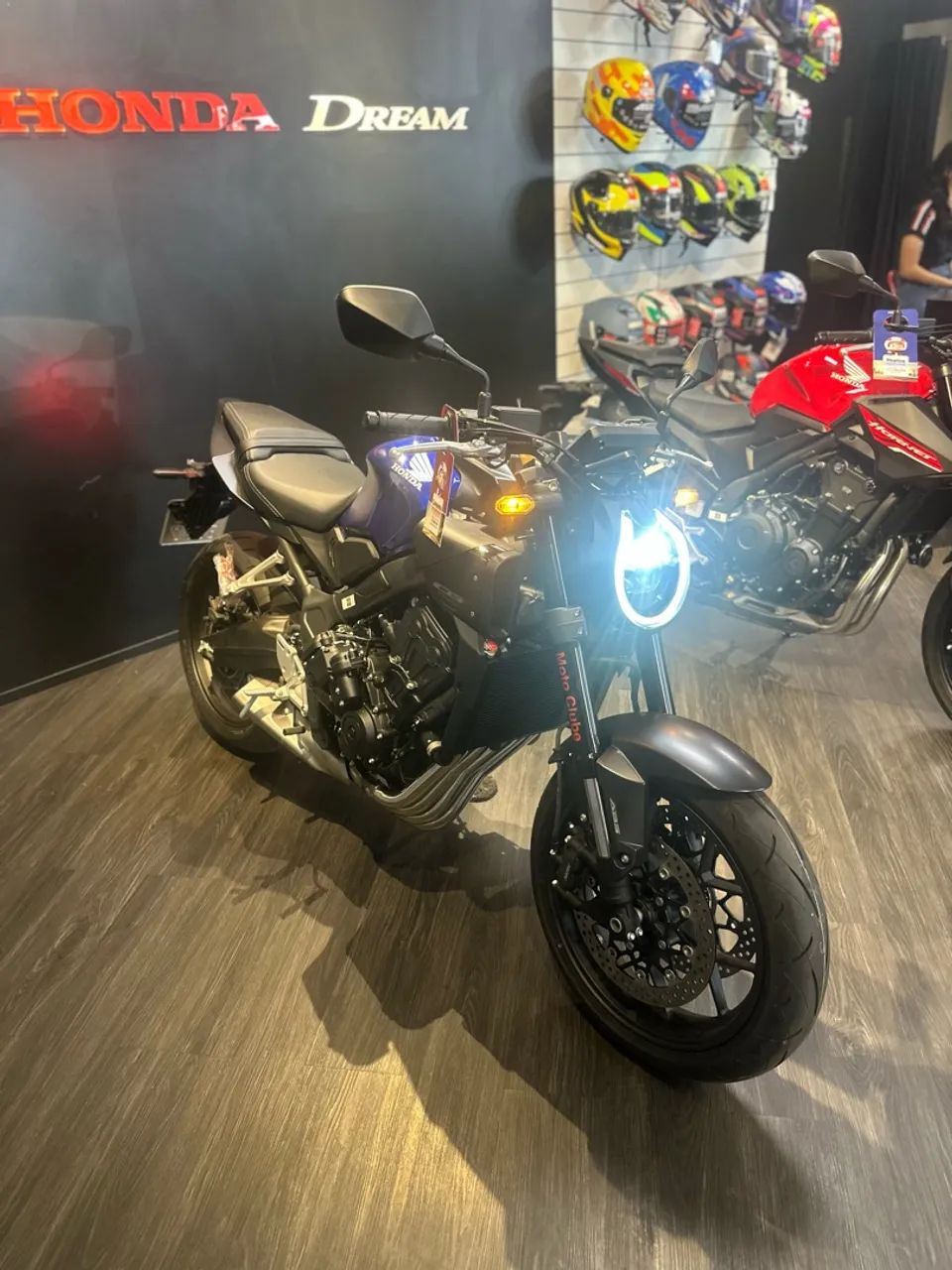 CB 650 E-clouth 2027 - Foto 3