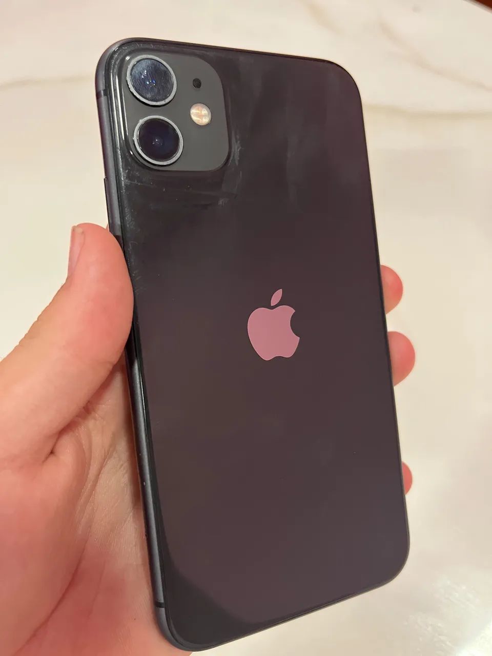 iPhone 11 64gb poucos detalhes 