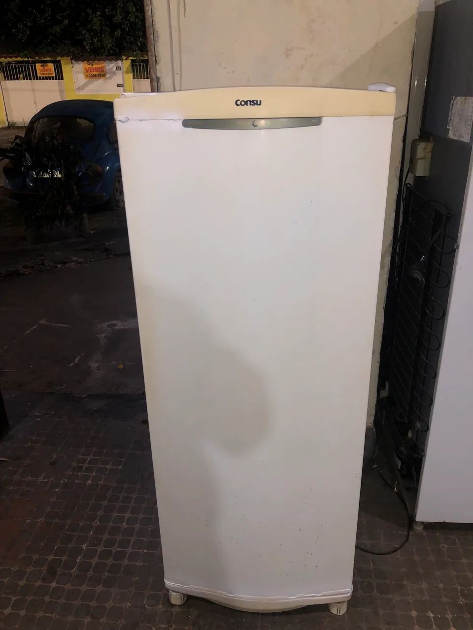 Geladeira da consul com capacidade de 350 litros funcionando perfeitamente  - Foto 2