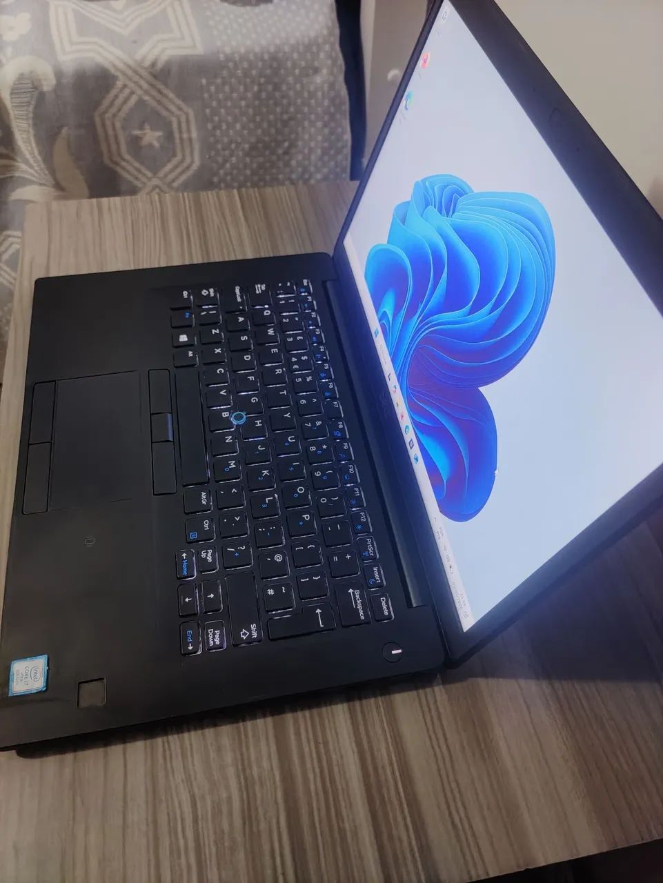 Notebook Dell Latitude 7490 Core i7 16gb SSD 512gb Tela FHD IPS