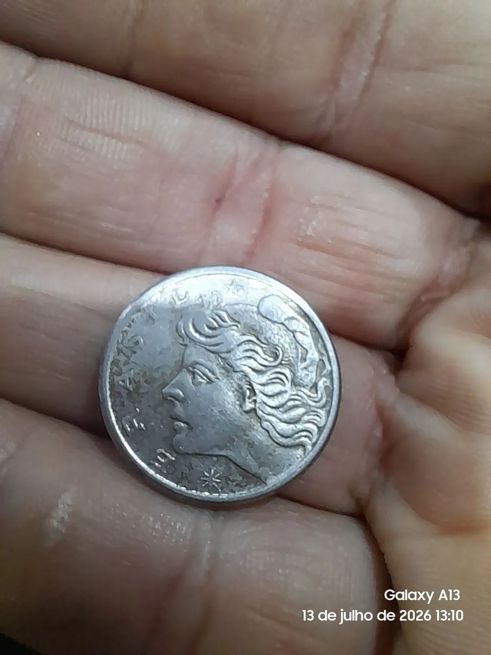 Moeda 10 centavos 1975 - Foto 2