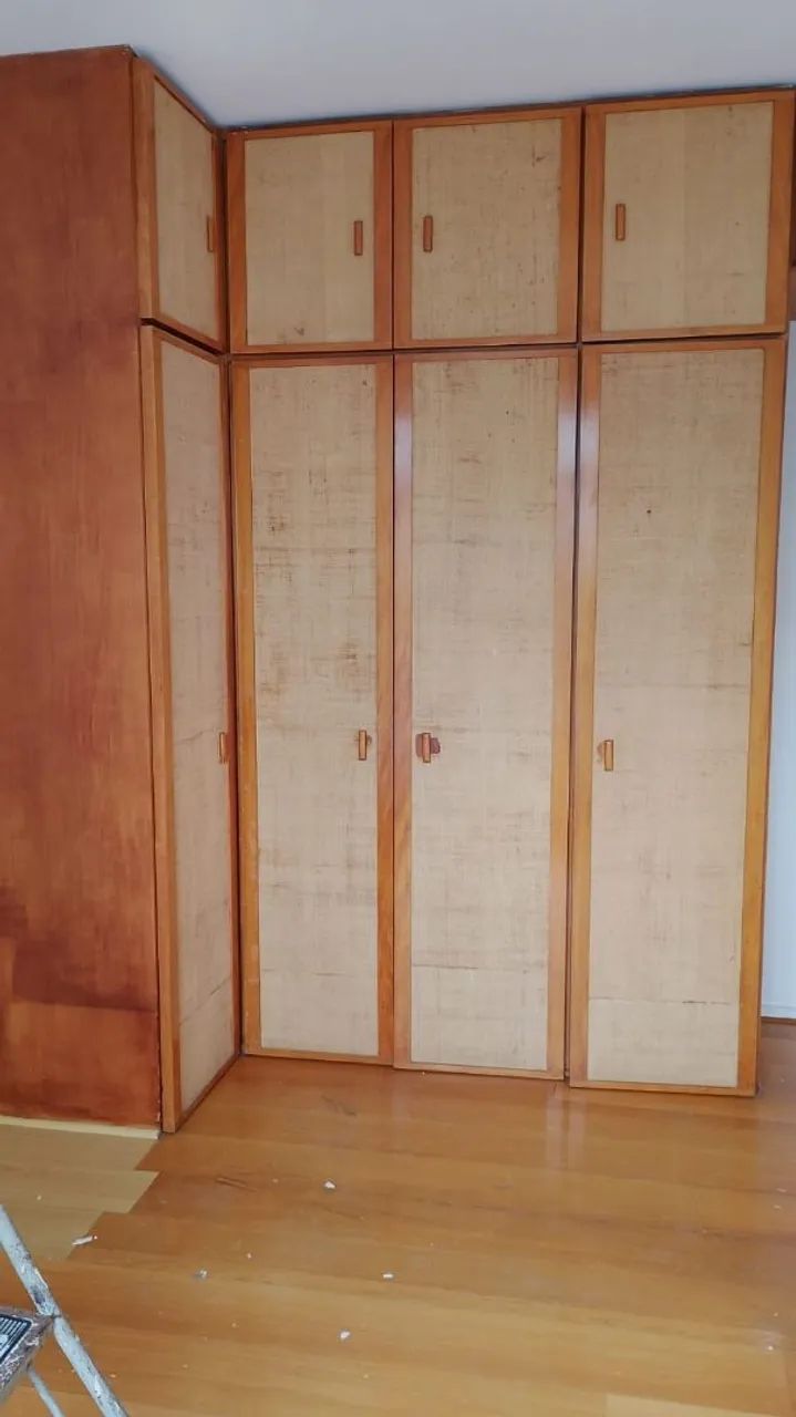 Vendo  Guarda roupa  de solteiro  - Foto 3