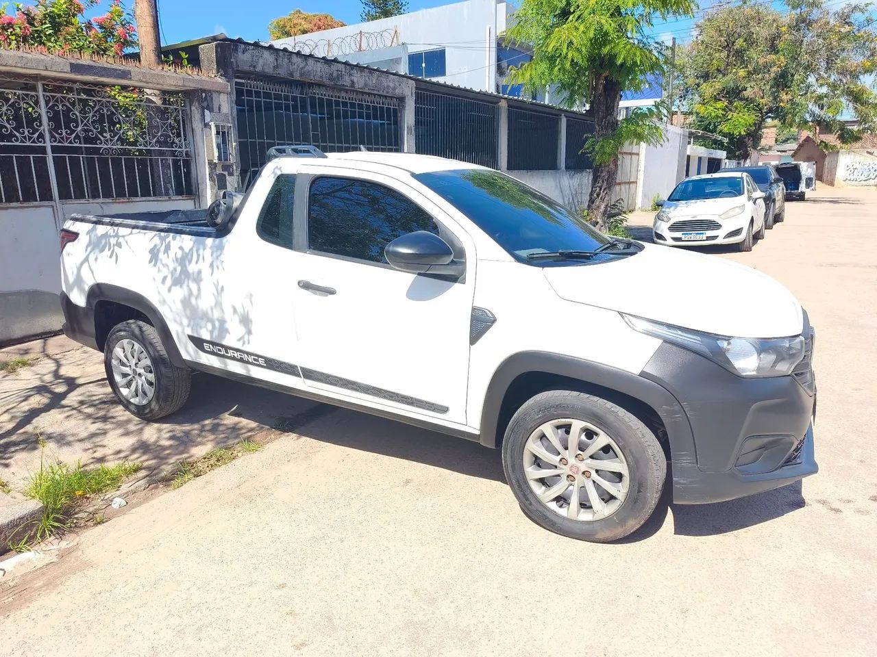 Fiat Strada Endurance 1.4 Flex 8V CS Plus 2021 - Foto 2